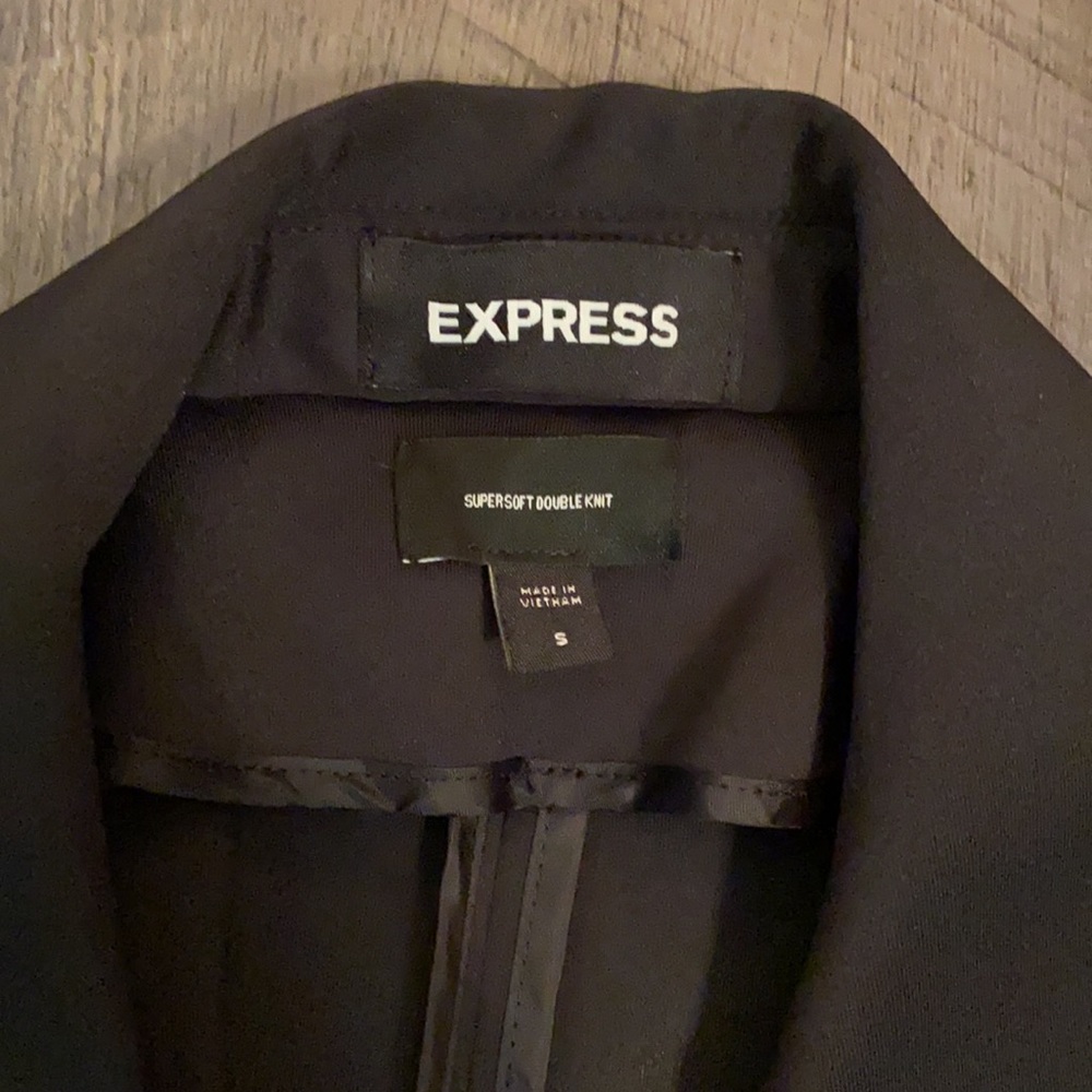 Express Blazer - Picture 2 of 3